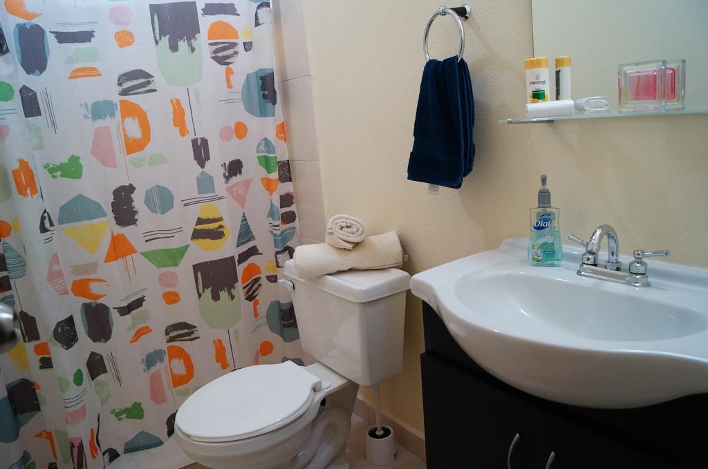Mv Suites モンテレー エクステリア 写真